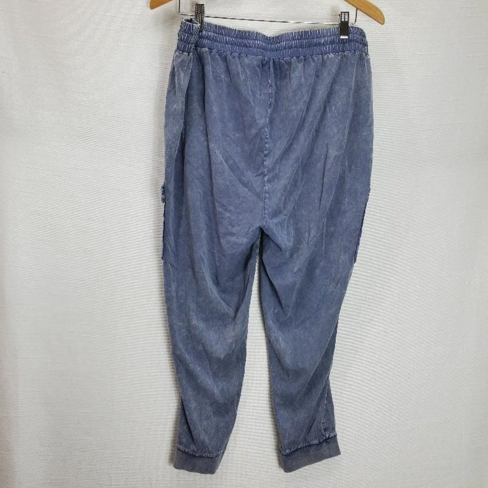 Torrid Jogger Pants Womens 1x Stretch Challis Midrise Cargo Acid Wash Relaxed - Picture 3 of 8